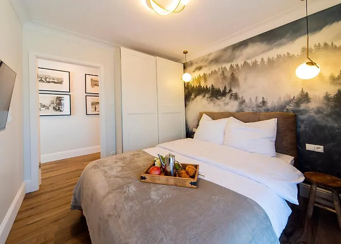 Trevilles - Shiny Rock Szklarska Poręba