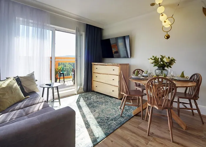 Trevilles - Shiny Rock שצ'קלארסקה פוראובה